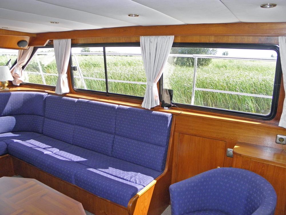 Steuerhaus, Innenausstattung